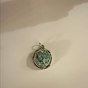 Elegant bronze Pendant with nephrite Accents